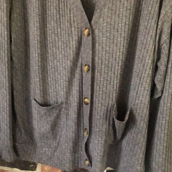 Joyspun button up Cardigan sweater - Picture 2 of 5